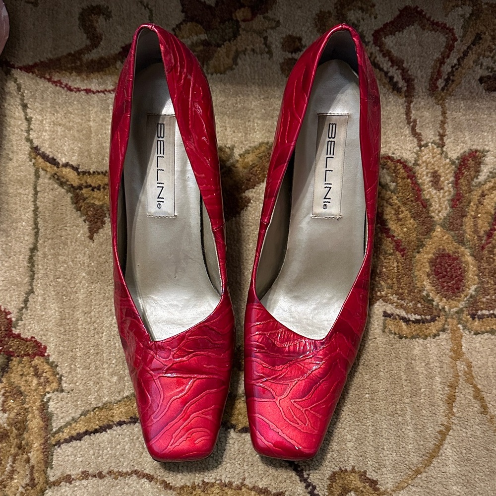 Bellini Vibrant Red Heels Size 10